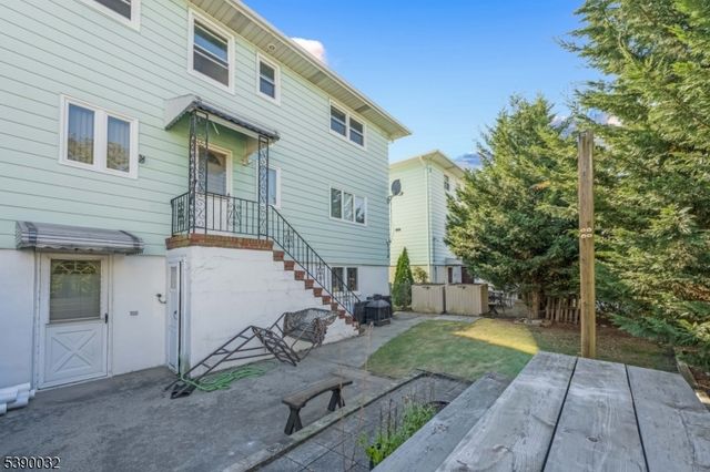 109 Morrell Pl, Garfield City, NJ 07026