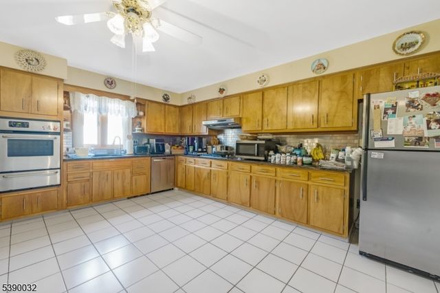 109 Morrell Pl, Garfield City, NJ 07026