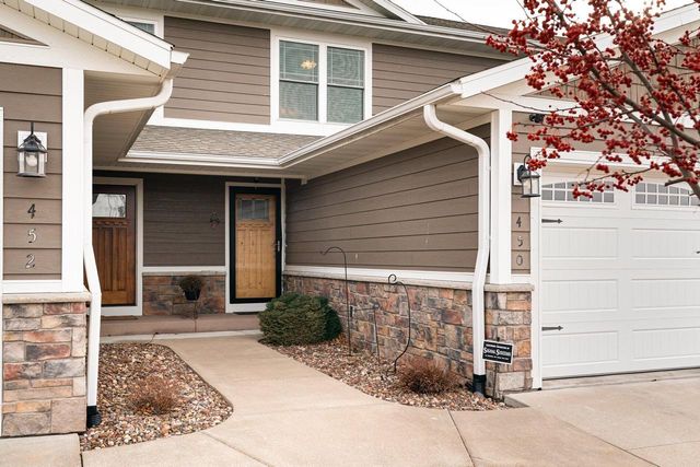 450 Coronado CIRCLE, Onalaska, WI 54650