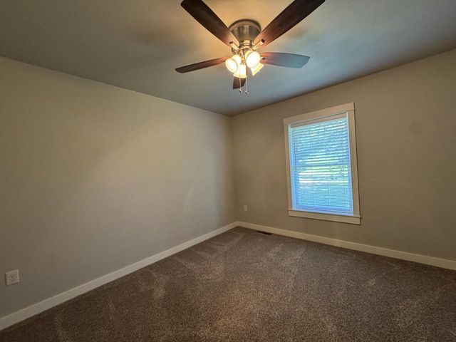 450 Coronado CIRCLE, Onalaska, WI 54650