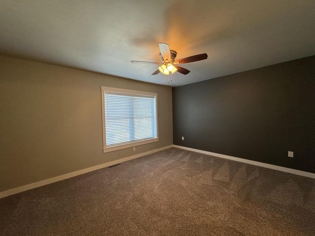 450 Coronado CIRCLE, Onalaska, WI 54650