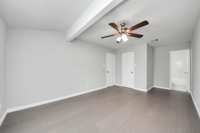 10118 Cathedral Drive, Houston, TX 77051