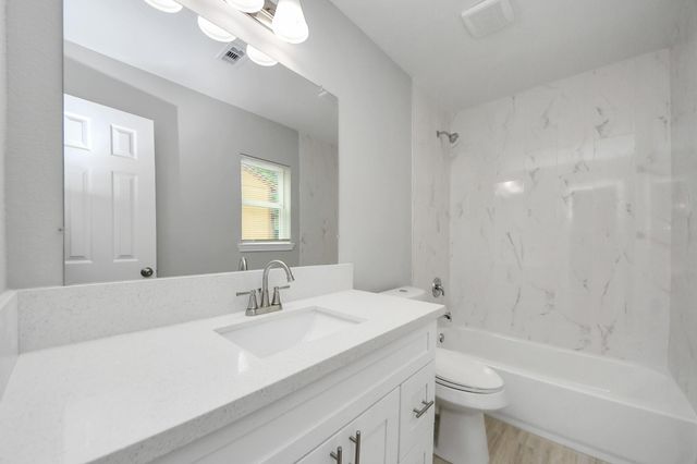 10118 Cathedral Drive, Houston, TX 77051