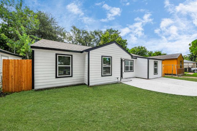 10118 Cathedral Drive, Houston, TX 77051