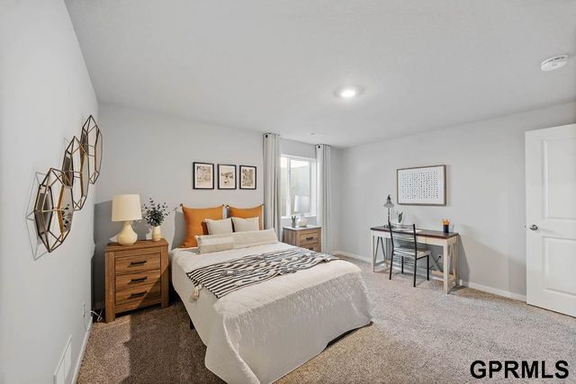 13626 Whitmore Street, Omaha, NE 68142