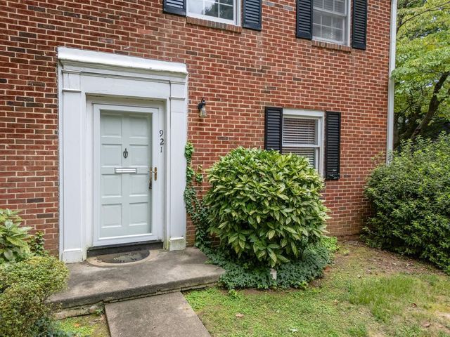 921 St Marys Street, Raleigh, NC 27605