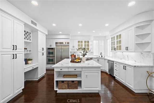 23 Mahogany, Irvine, CA 92620