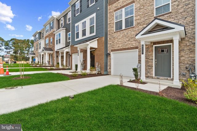 8217 LONGFORD RD, Millersville, MD 21108