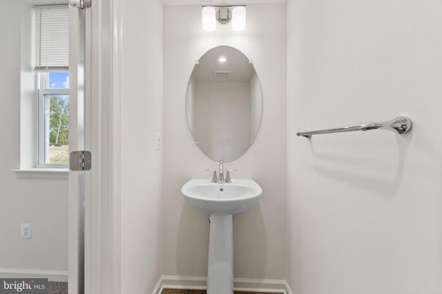 8217 LONGFORD RD, Millersville, MD 21108