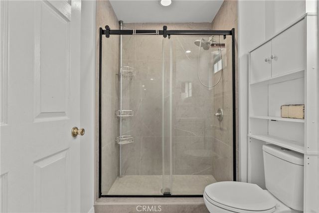 6910 Alabama, Canoga Park, CA 91303