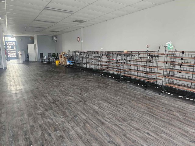 14976 10 mile Road, Eastpointe, MI 48021