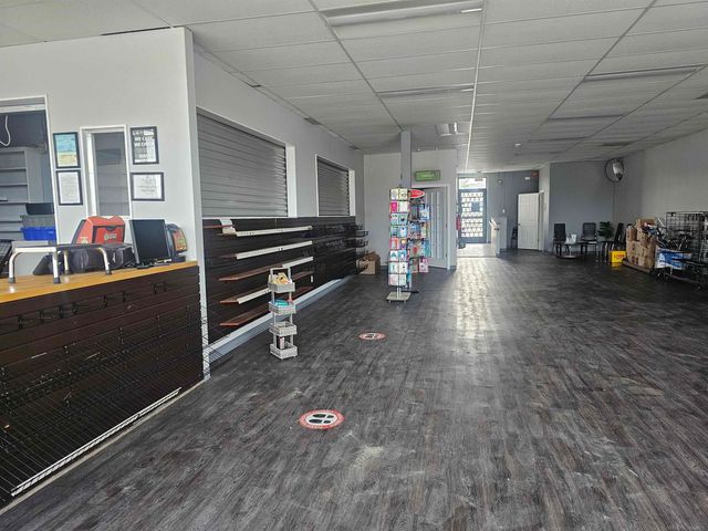 14976 10 mile Road, Eastpointe, MI 48021