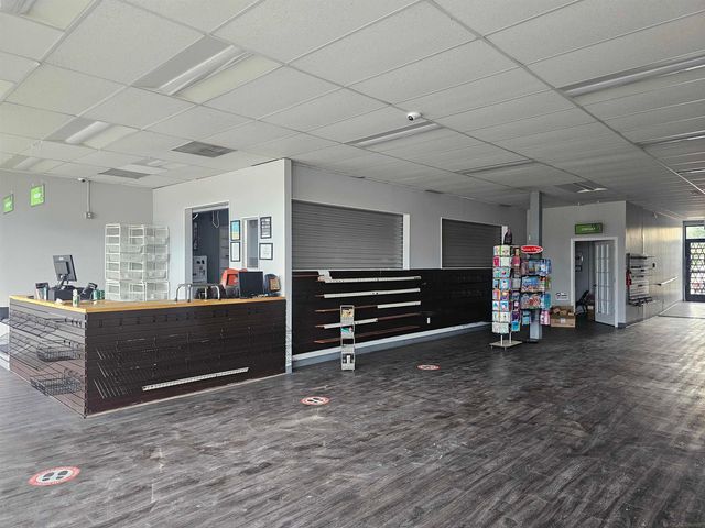 14976 10 mile Road, Eastpointe, MI 48021