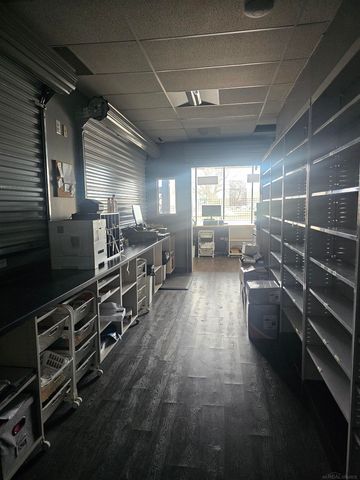 14976 10 mile Road, Eastpointe, MI 48021