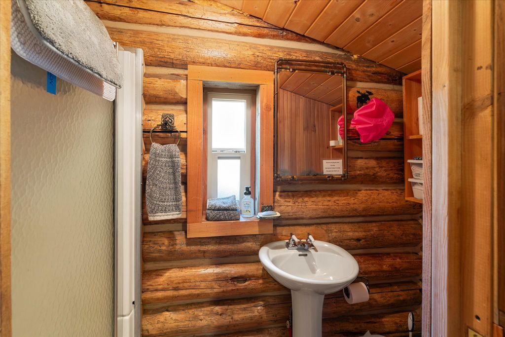 355 Upper Ford Cut Off Road, Yaak, MT 59935 photo 41