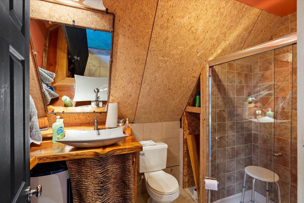 355 Upper Ford Cut Off Road, Yaak, MT 59935 photo 44