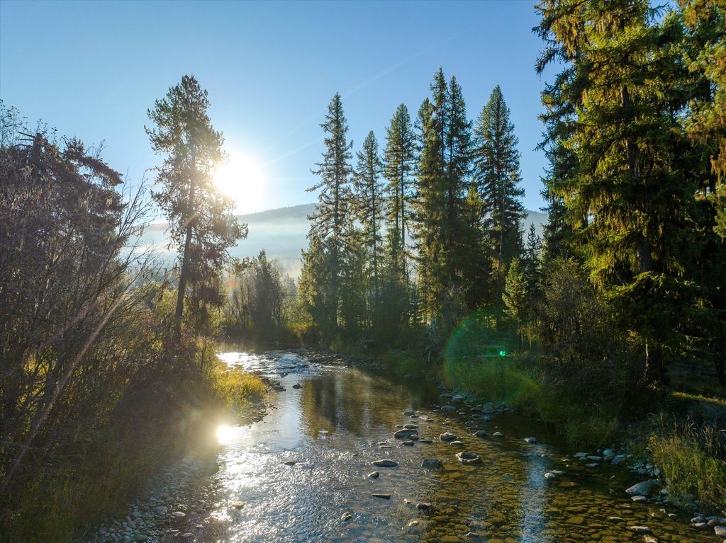 355 Upper Ford Cut Off Road, Yaak, MT 59935 photo 7