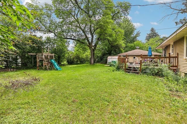 6948 Janell Avenue N, Brooklyn Park, MN 55428