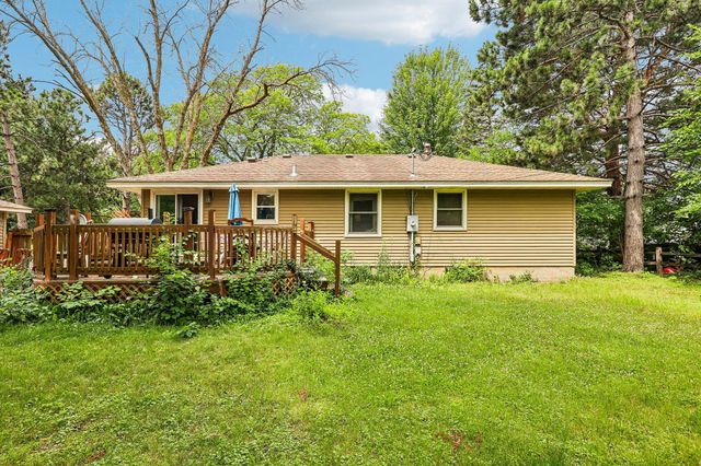 6948 Janell Avenue N, Brooklyn Park, MN 55428