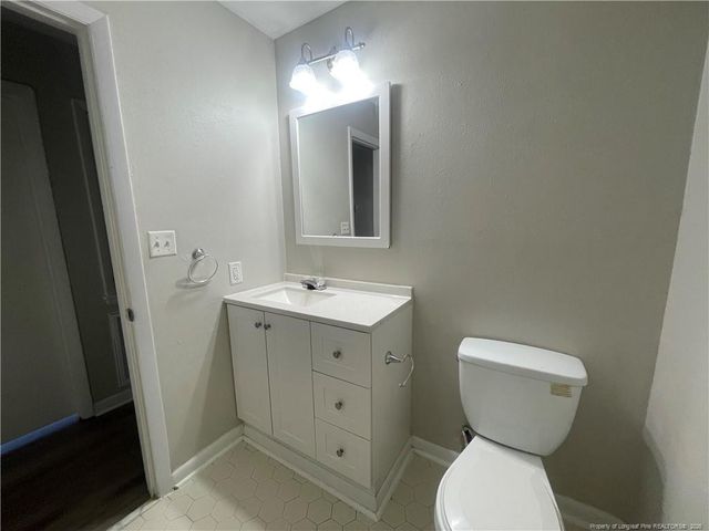 6804 Leeds Court, Fayetteville, NC 28304