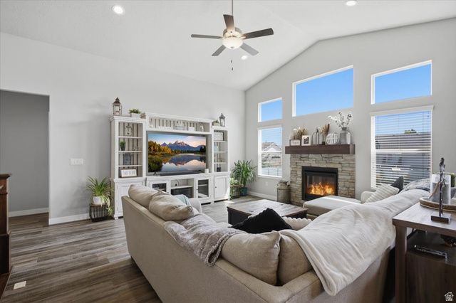 3813 W 910 S, Syracuse, UT 84075