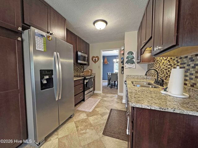 709 Longview Drive, Fayetteville, NC 28311