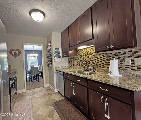 709 Longview Drive, Fayetteville, NC 28311