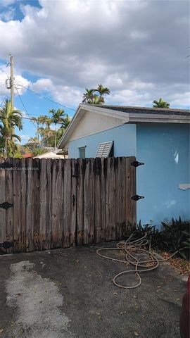 6521 SW 112th Ave, Miami, FL 33173