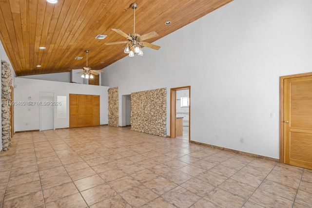 7997 SW 76th Avenue, Miami, FL 33143