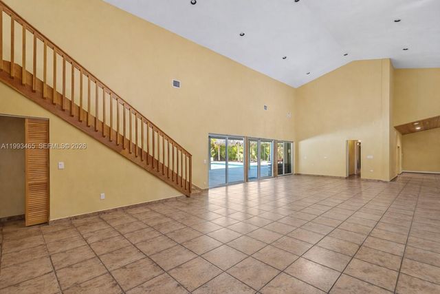 7997 SW 76th Avenue, Miami, FL 33143