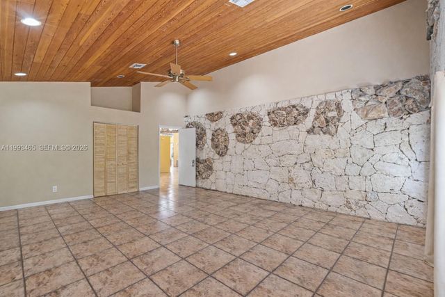 7997 SW 76th Avenue, Miami, FL 33143