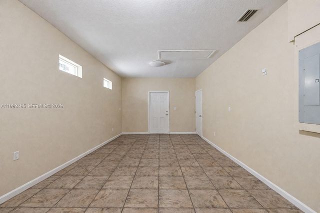 7997 SW 76th Avenue, Miami, FL 33143