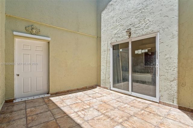 7997 SW 76th Avenue, Miami, FL 33143
