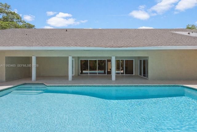 7997 SW 76th Avenue, Miami, FL 33143