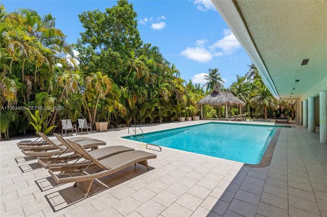 7997 SW 76th Avenue, Miami, FL 33143