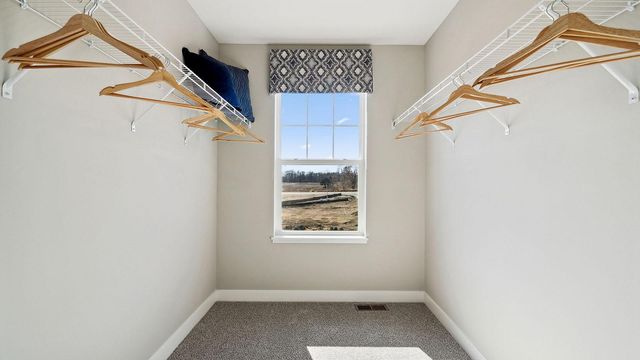 17062 Draper Way, Lakeville, MN 55044