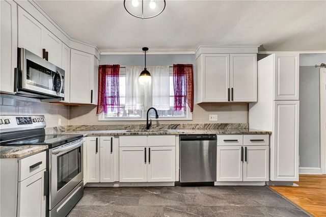 302 Forest Lane, Belton, SC 29627