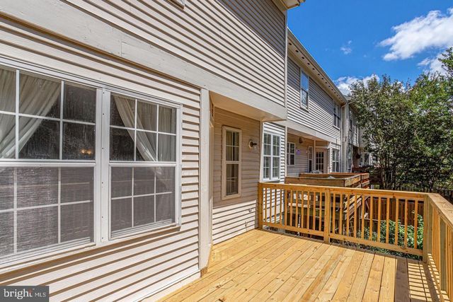 5730 EVERGREEN KNOLL CT, Alexandria, VA 22303