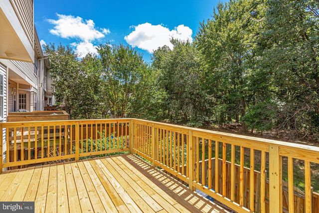 5730 EVERGREEN KNOLL CT, Alexandria, VA 22303