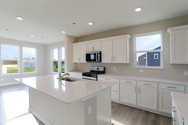 7128 Portico Lane, Mccordsville, IN 46055