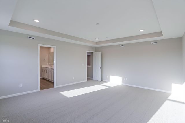 7128 Portico Lane, Mccordsville, IN 46055