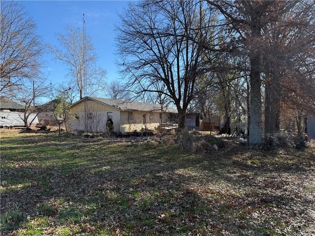 5695 Brookside Road, Bentonville, AR 72713