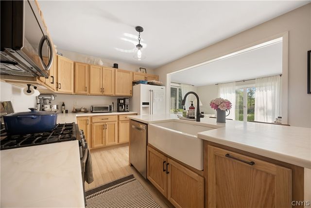 4008 Nelson Heights Road, Nelson, NY 13035