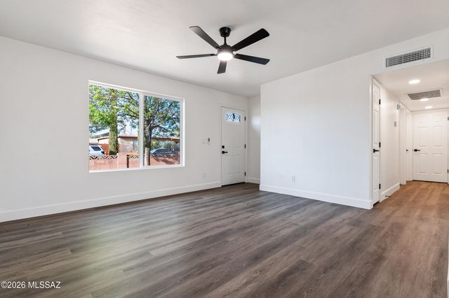 2218 E Oregon Street, Tucson, AZ 85706