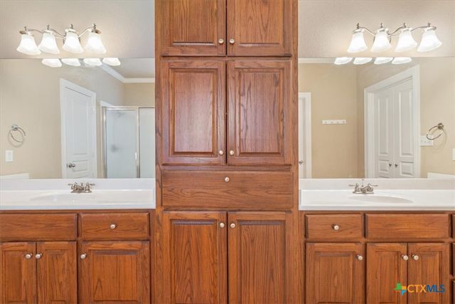 904 Erica Drive, Hewitt, TX 76643