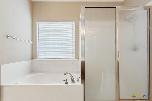 904 Erica Drive, Hewitt, TX 76643