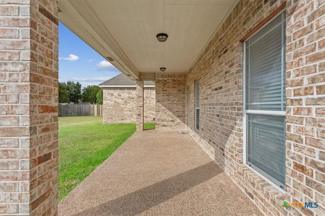 904 Erica Drive, Hewitt, TX 76643