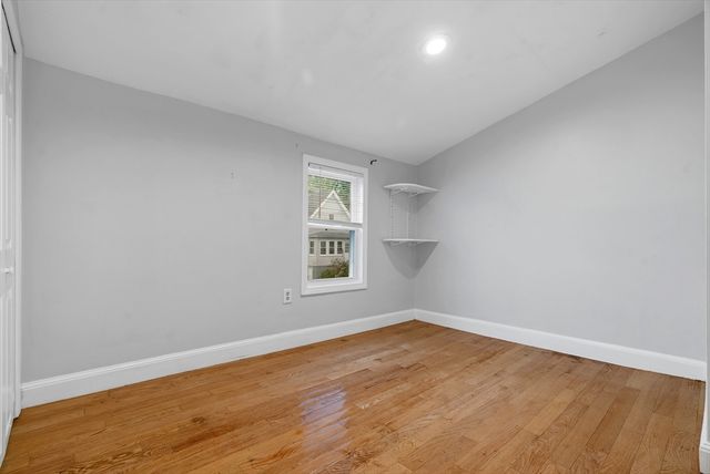7 Pine St 2, Malden, MA 02148