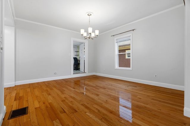 7 Pine St 2, Malden, MA 02148