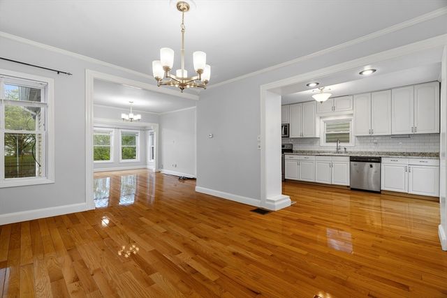 7 Pine St 2, Malden, MA 02148
